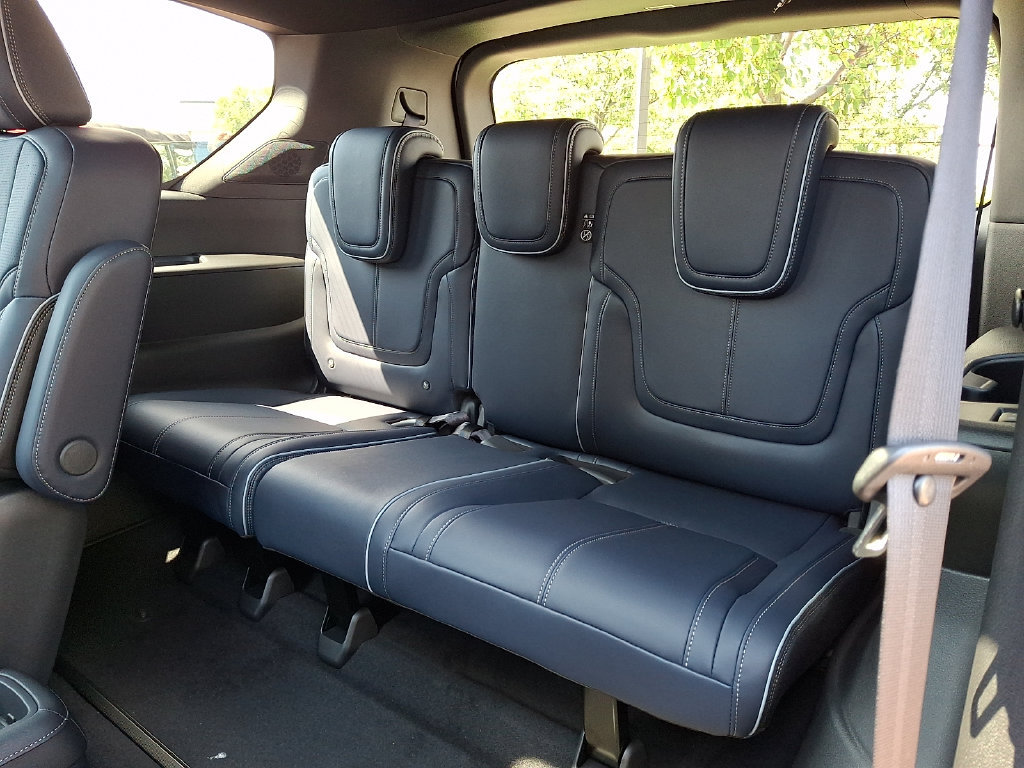 New 2027 INFINITI QX80 Sensory AWD/4WD image 6