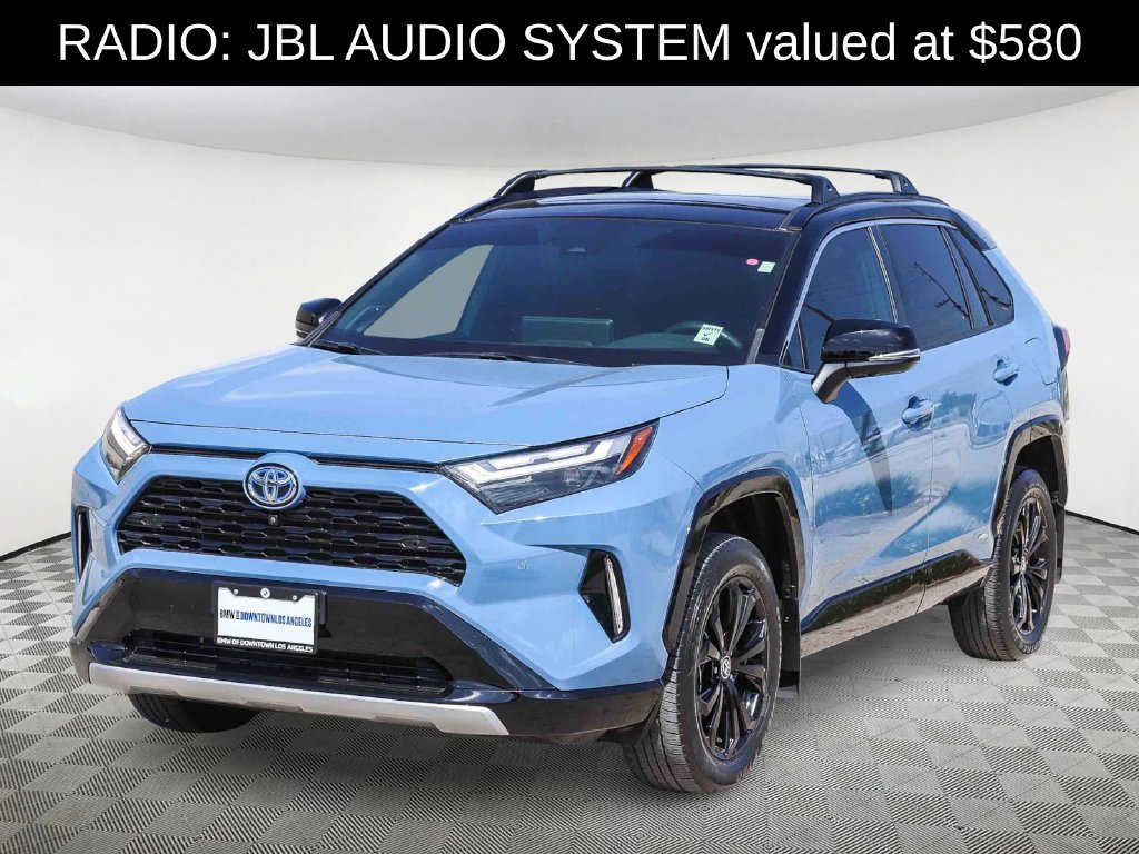 Used 2023 Toyota RAV4 XSE AWD/4WD image 3