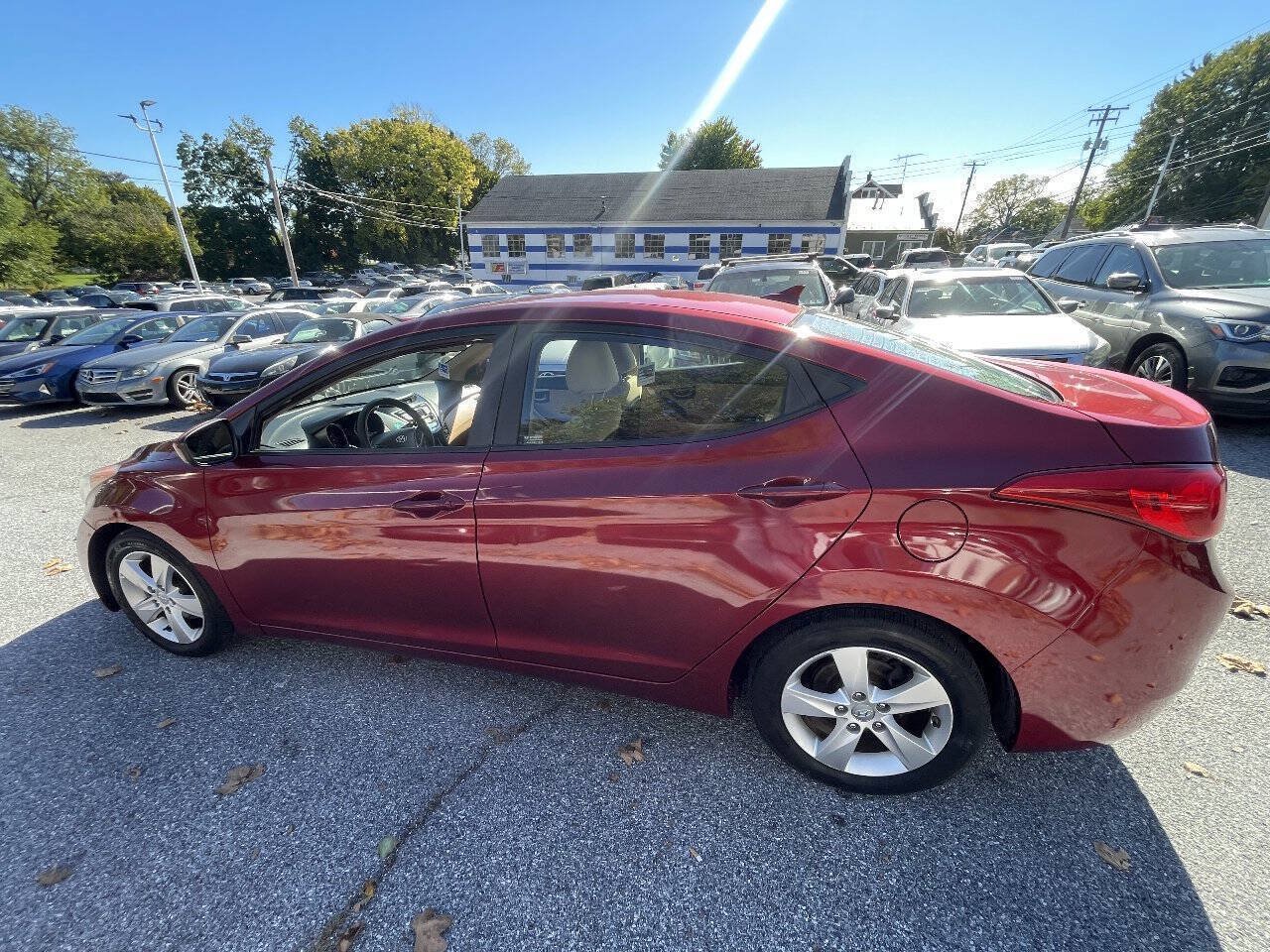 Used 2013 Hyundai Elantra GLS w/ Preferred Pkg FWD image 8