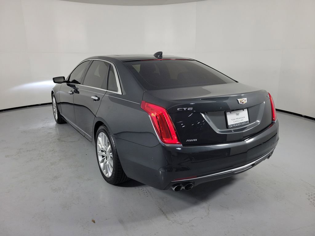 Used 2016 Cadillac CT6 Luxury image 3