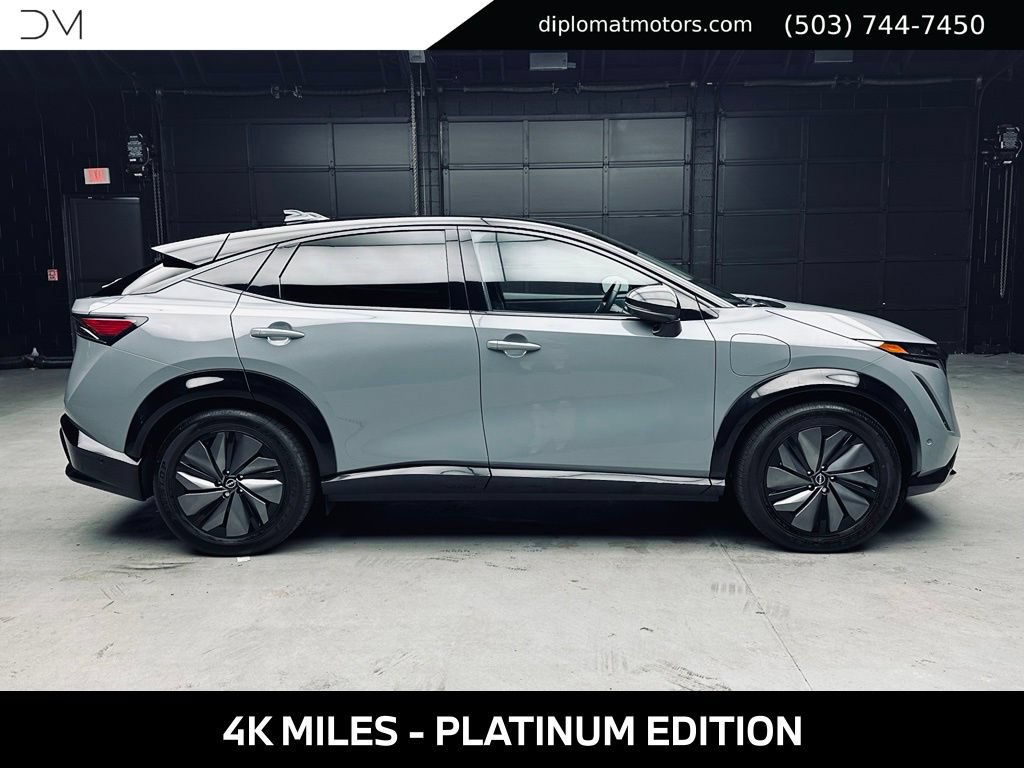 Used 2025 Nissan Ariya Platinum AWD/4WD image 8