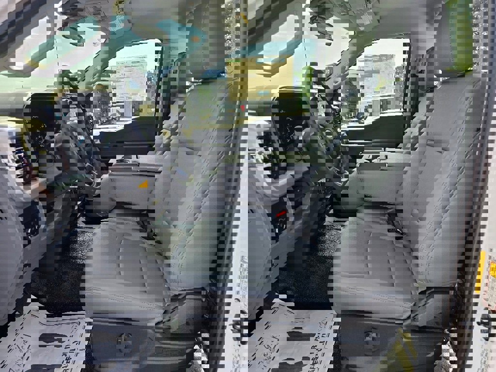 New 2026 Ford F350 XL w/ XL Chrome Package image 10