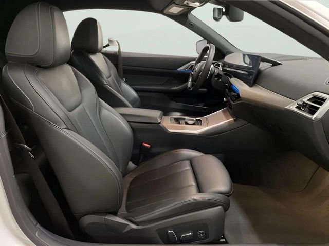 Used 2025 BMW 430i Convertible RWD image 34