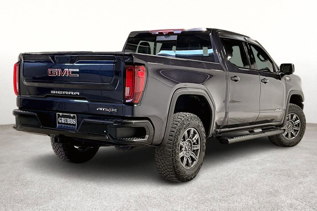 Used 2024 GMC Sierra 1500 AT4X image 2