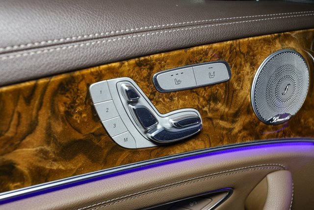Used 2017 Mercedes-Benz E 300 4MATIC image 35