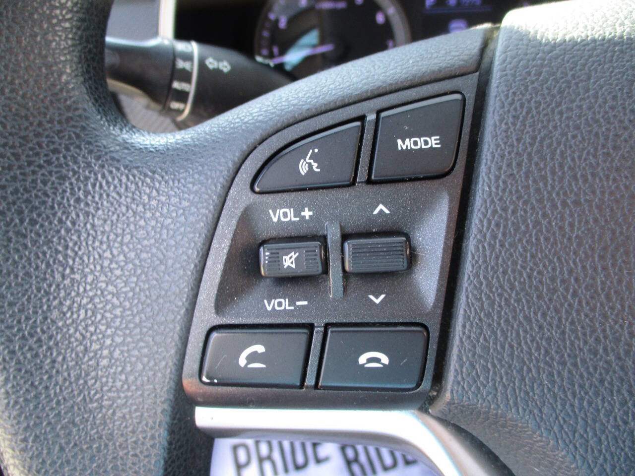 Used 2019 Hyundai Tucson Value AWD/4WD image 16