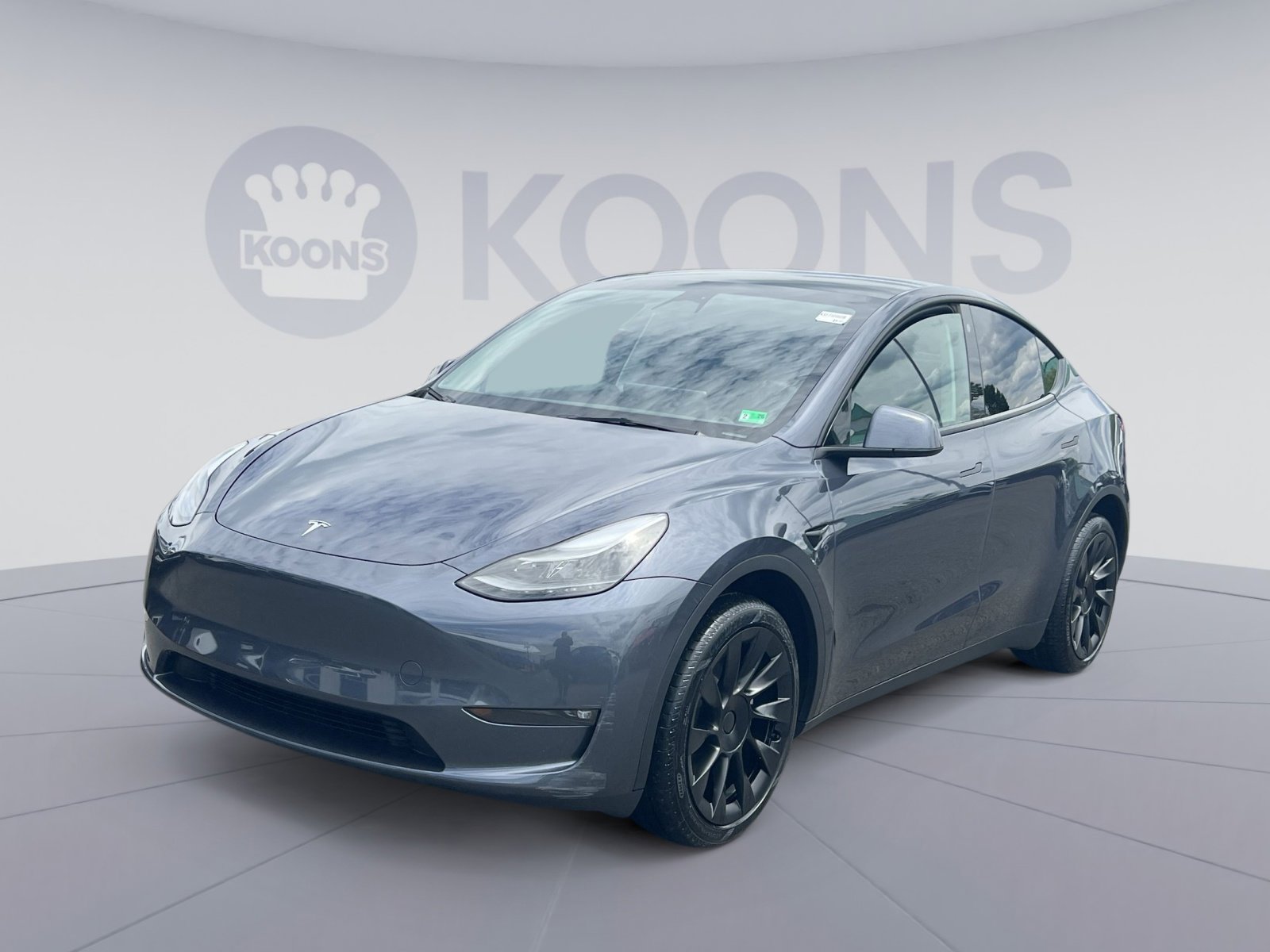 Used 2023 Tesla Model Y Long Range AWD/4WD image 5