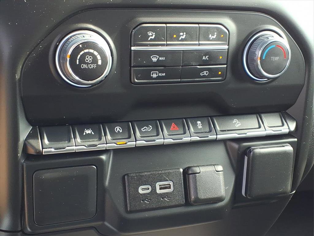 Used 2025 Chevrolet Silverado 1500 Custom Trail Boss w/ Turbomax Blackout Package image 26