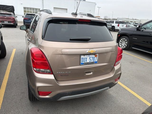 Used 2018 Chevrolet Trax LT w/ LT Convenience Package image 5