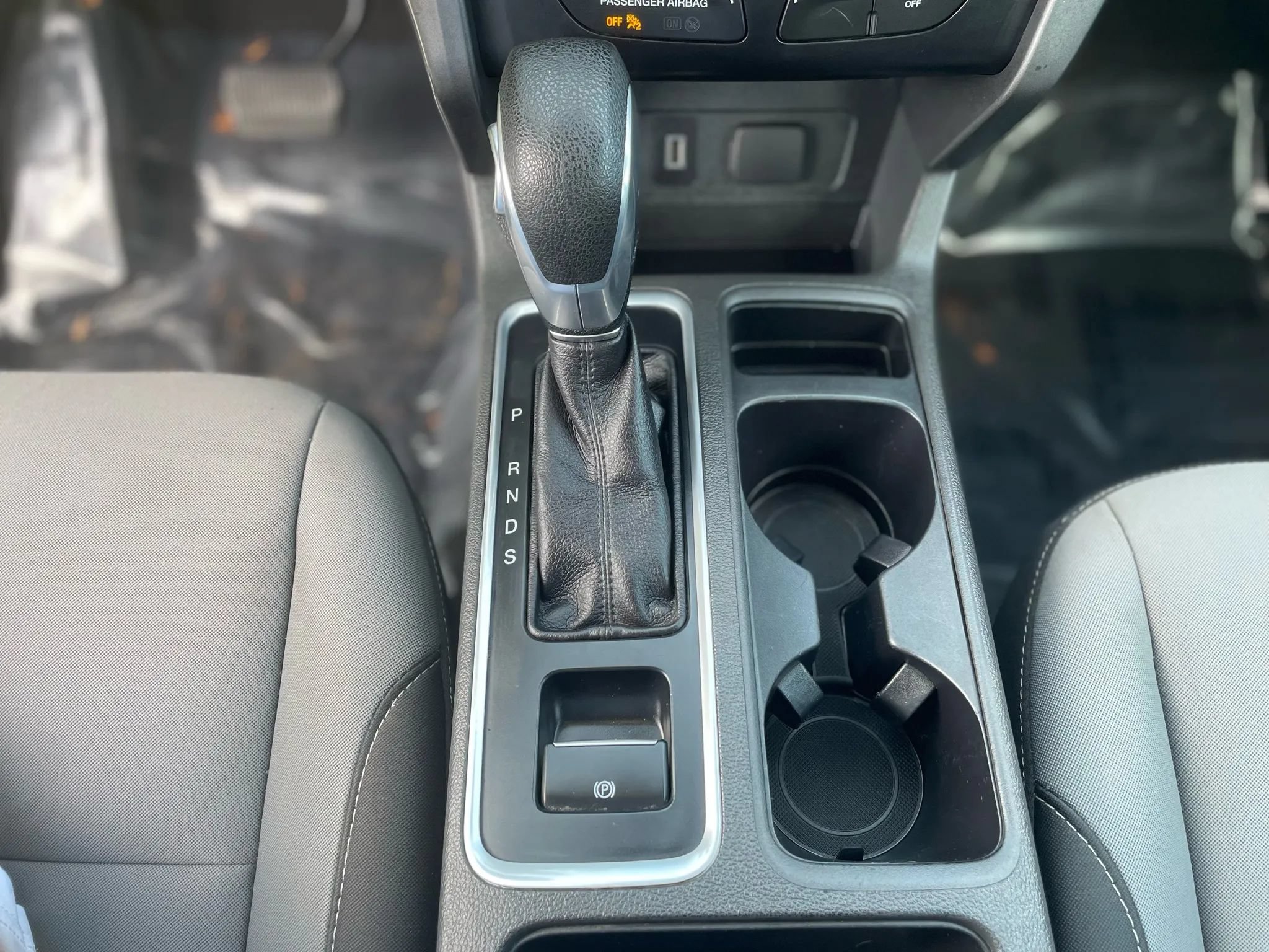 Used 2017 Ford Escape S FWD image 24