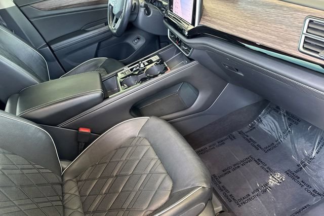 Used 2024 Volkswagen Atlas SEL Premium R-Line AWD/4WD image 19