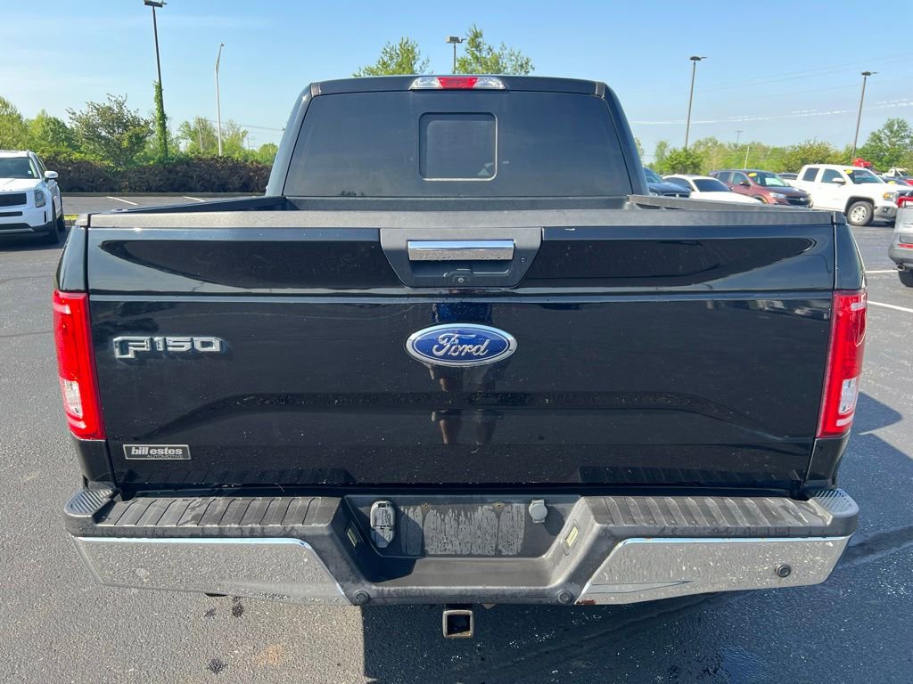 Used 2017 Ford F150 XLT w/ Equipment Group 302A Luxury AWD/4WD image 4