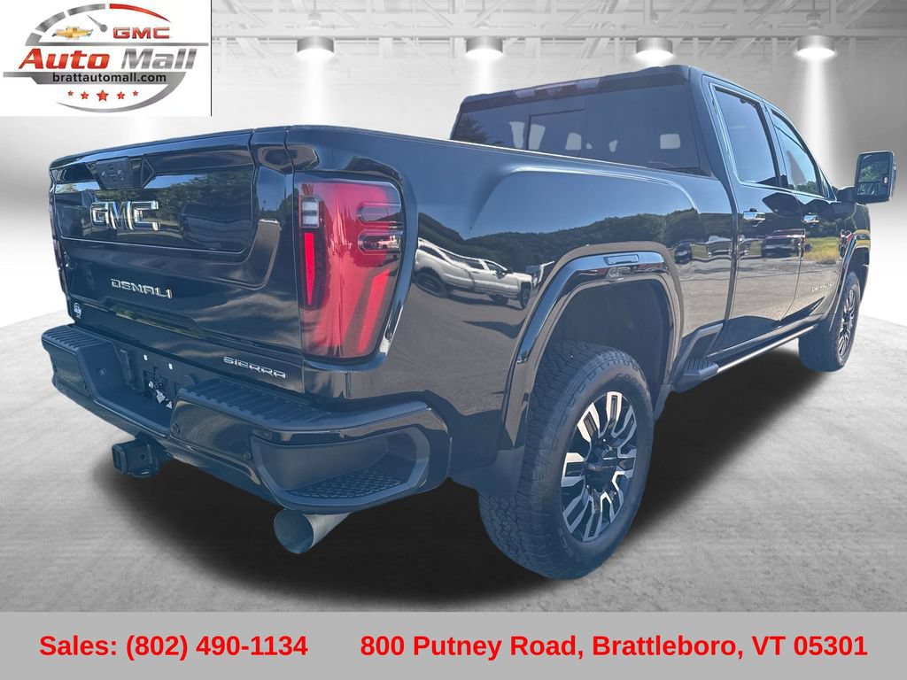 Used 2024 GMC Sierra 3500 Denali Ultimate AWD/4WD image 6
