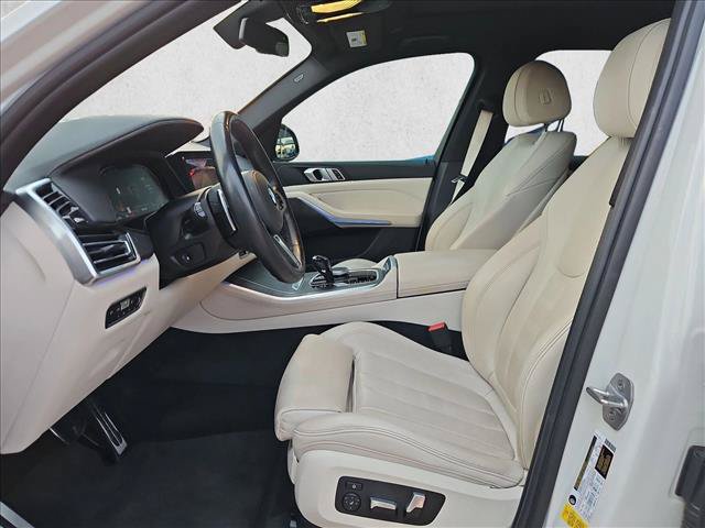 Used 2020 BMW X5 sDrive40i w/ M Sport Package RWD image 12
