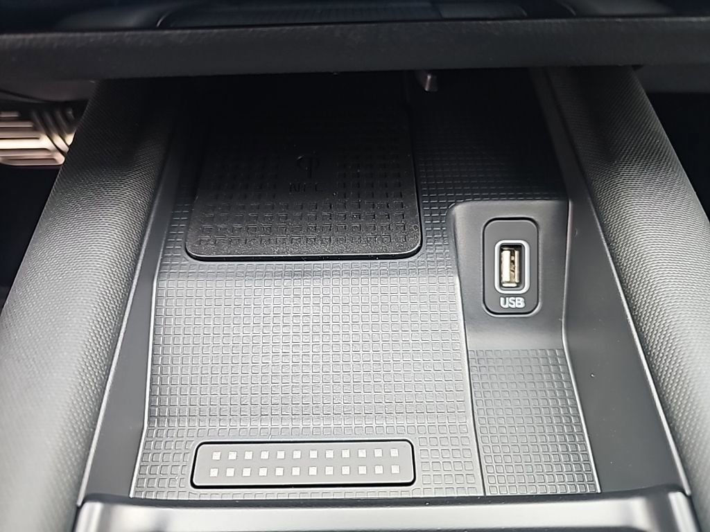 New 2025 Hyundai Ioniq 6 Limited image 20