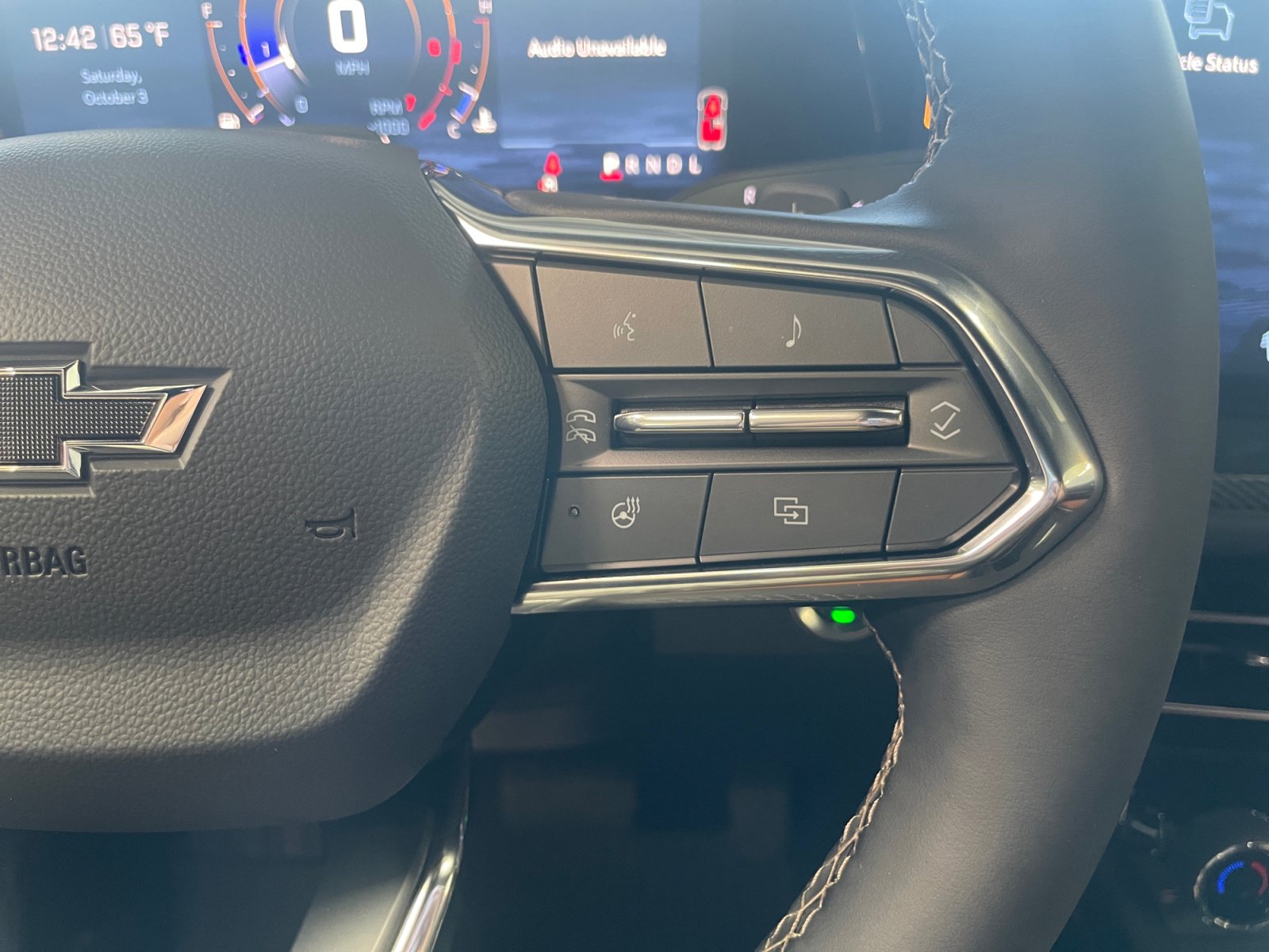 New 2027 Chevrolet Traverse Z71 w/ Enhanced Driving Package AWD/4WD image 11