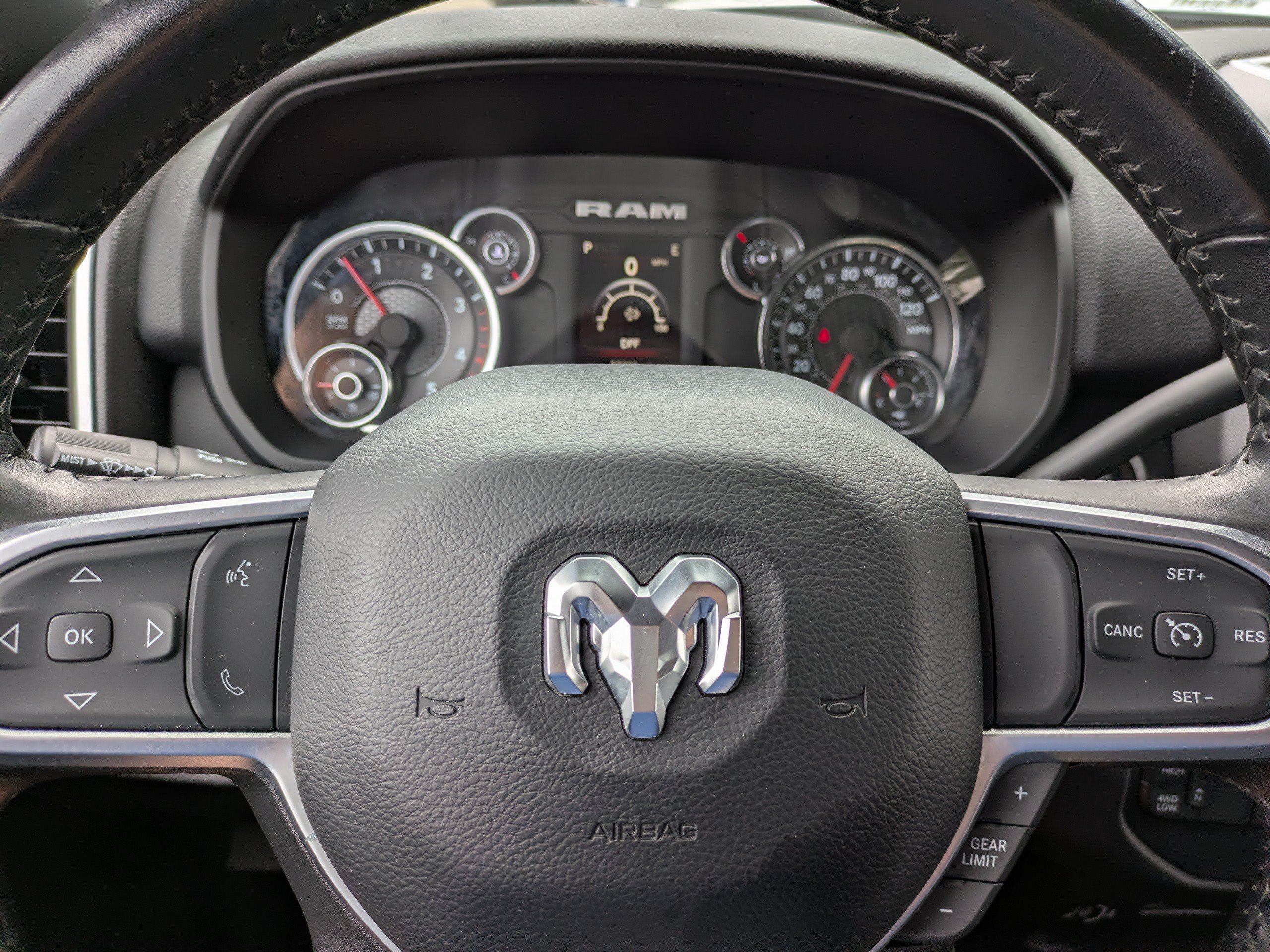 Used 2024 RAM 3500 Big Horn AWD/4WD image 23