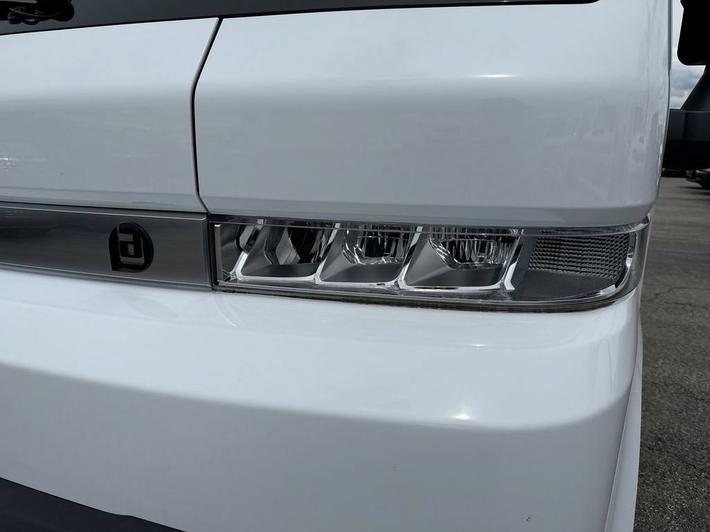 Used 2024 Chevrolet Brightdrop 600 w/ Battery Pack, Max Range AWD/4WD image 9