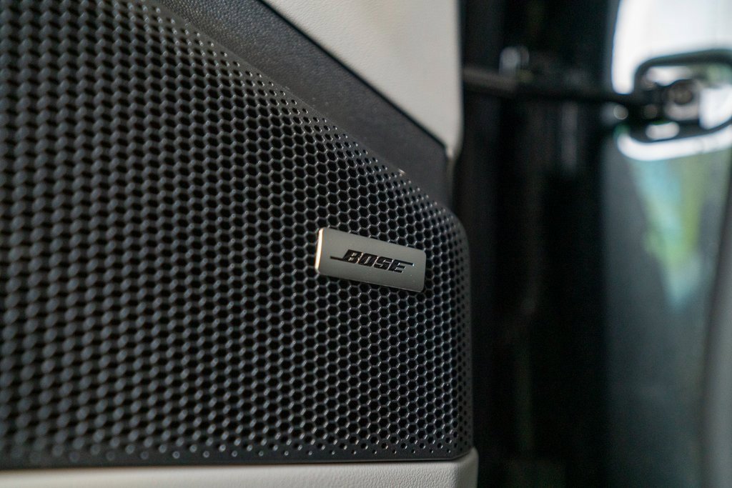 New 2025 Porsche Macan Turbo Electric image 25