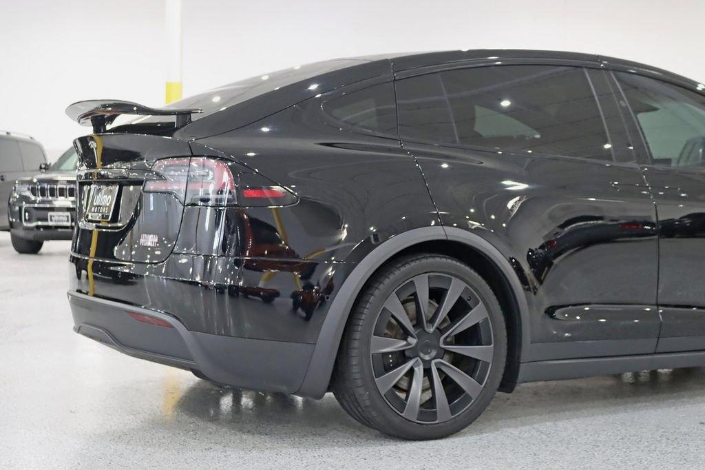 Used 2022 Tesla Model X Plaid AWD/4WD image 11