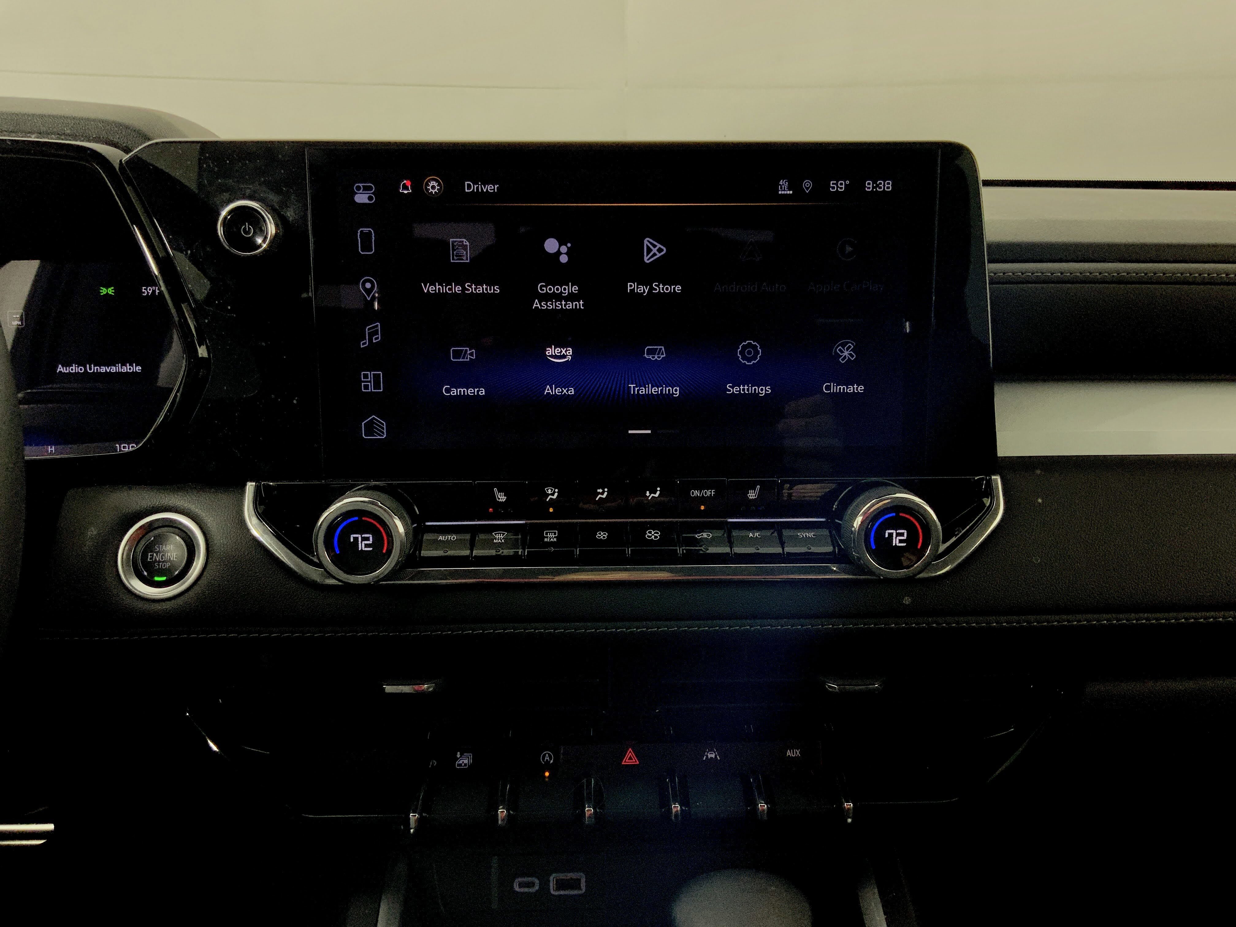 Used 2024 Chevrolet Colorado LT w/ LT Convenience Package III image 25