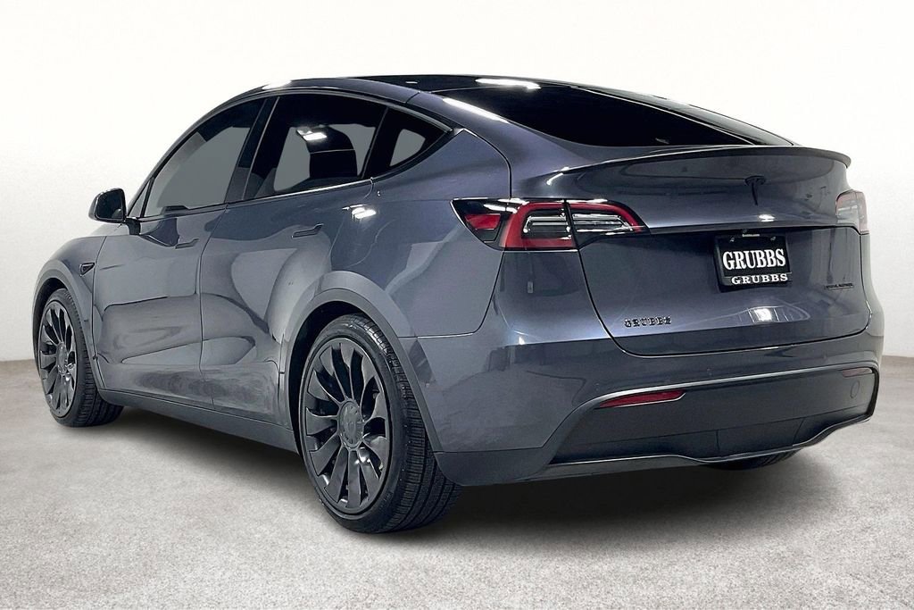 Used 2022 Tesla Model Y Performance image 15