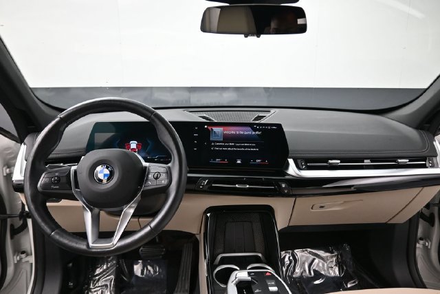 Used 2023 BMW X1 xDrive28i w/ Convenience Package AWD/4WD image 15