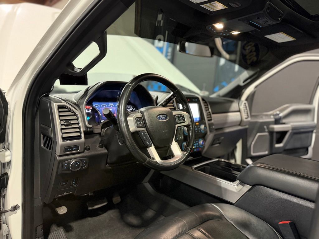 Used 2020 Ford F350 Platinum image 15