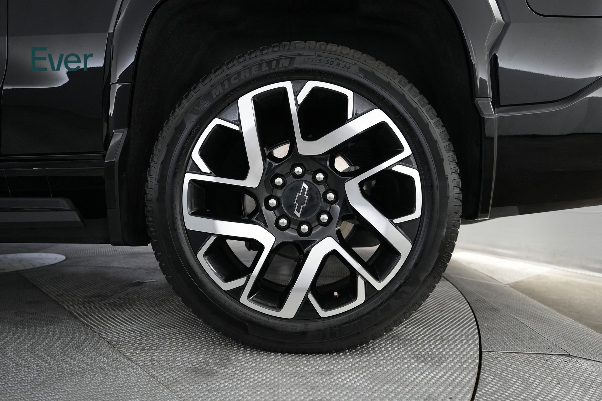 Used 2024 Chevrolet Silverado EV RST image 12