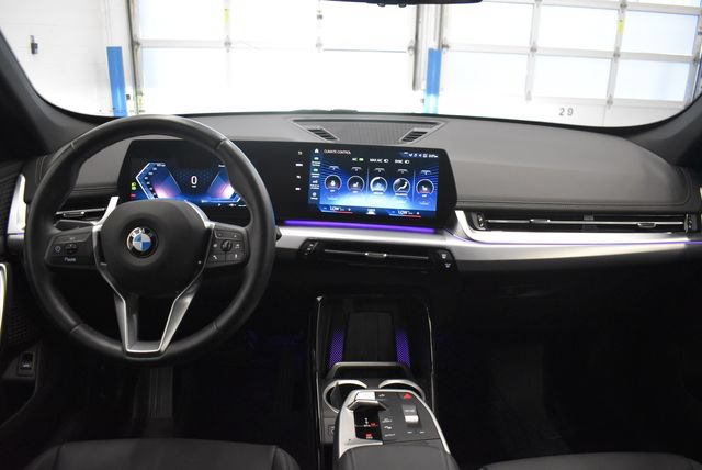 Used 2023 BMW X1 xDrive28i w/ Convenience Package AWD/4WD image 5