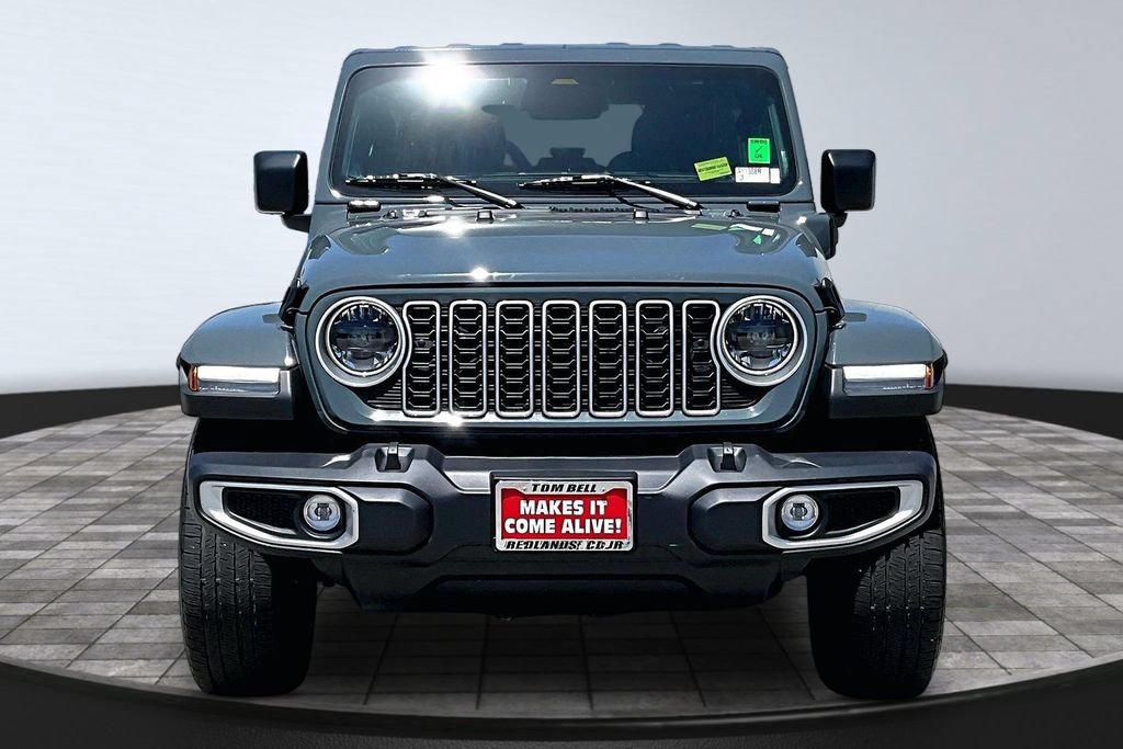 Used 2025 Jeep Wrangler Unlimited Sahara AWD/4WD image 27