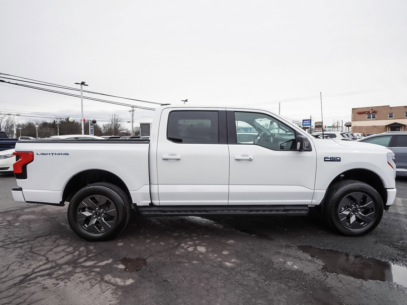Used 2024 Ford F150 Lightning Flash w/ Max Trailer Tow Package image 52