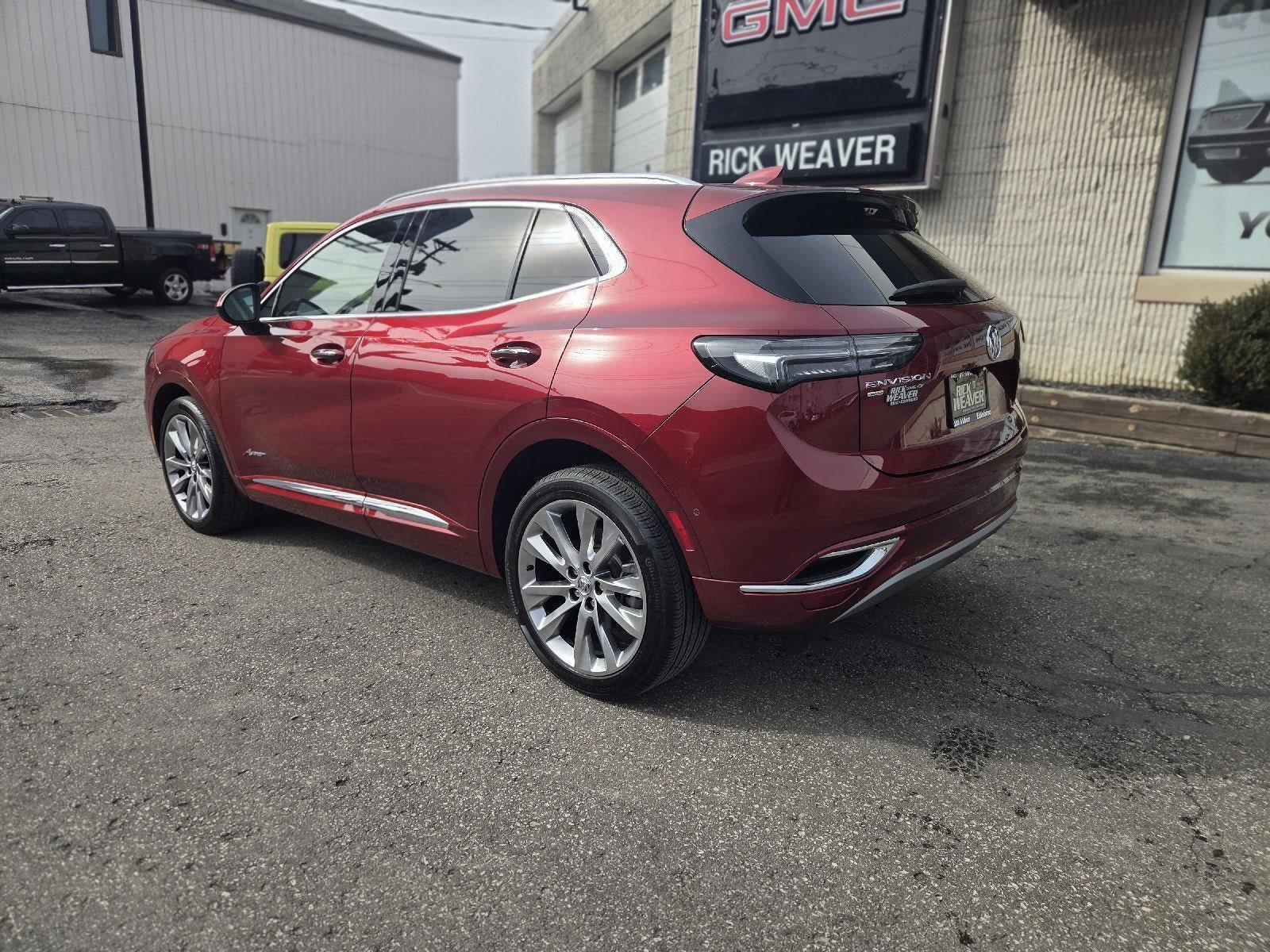 Certified 2023 Buick Envision Avenir image 6