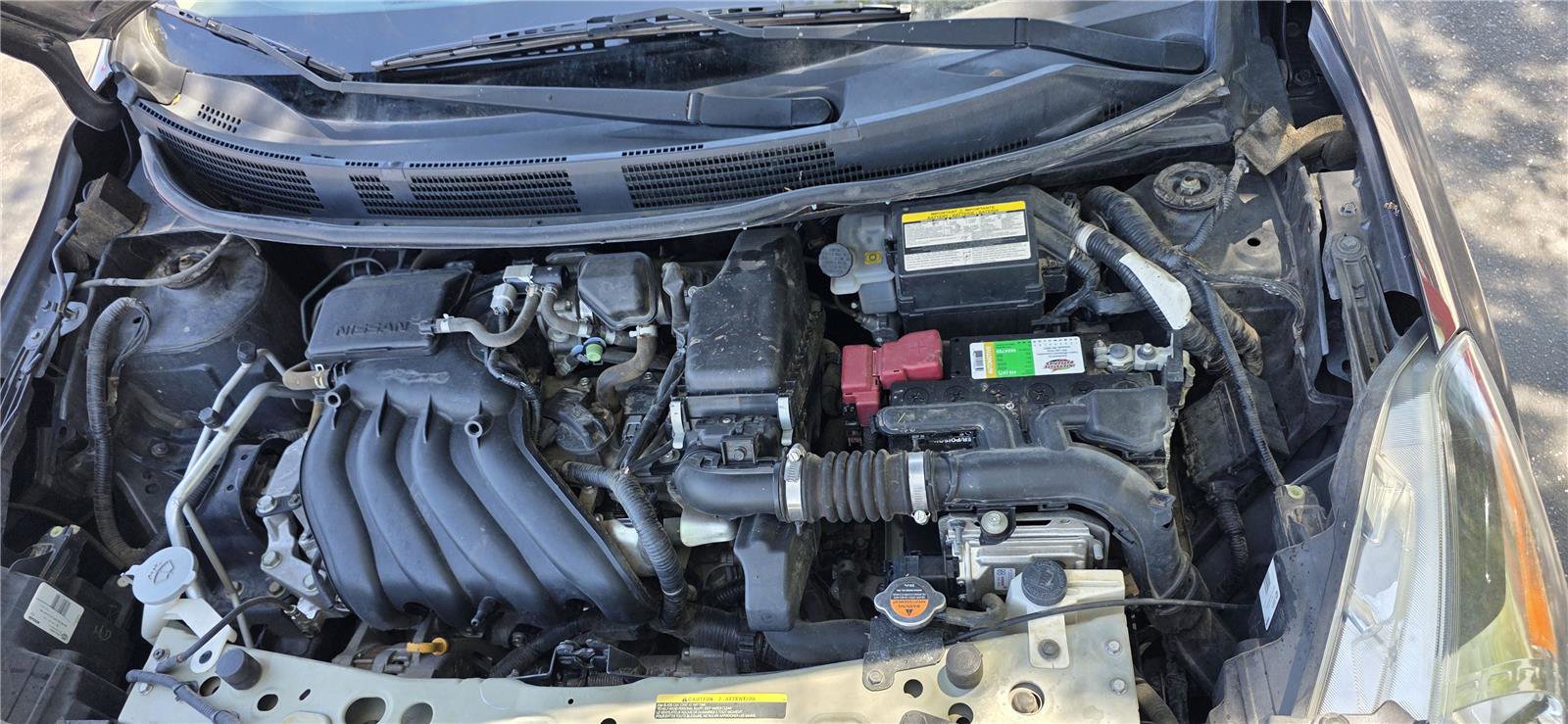 Used 2015 Nissan Versa SV FWD image 18