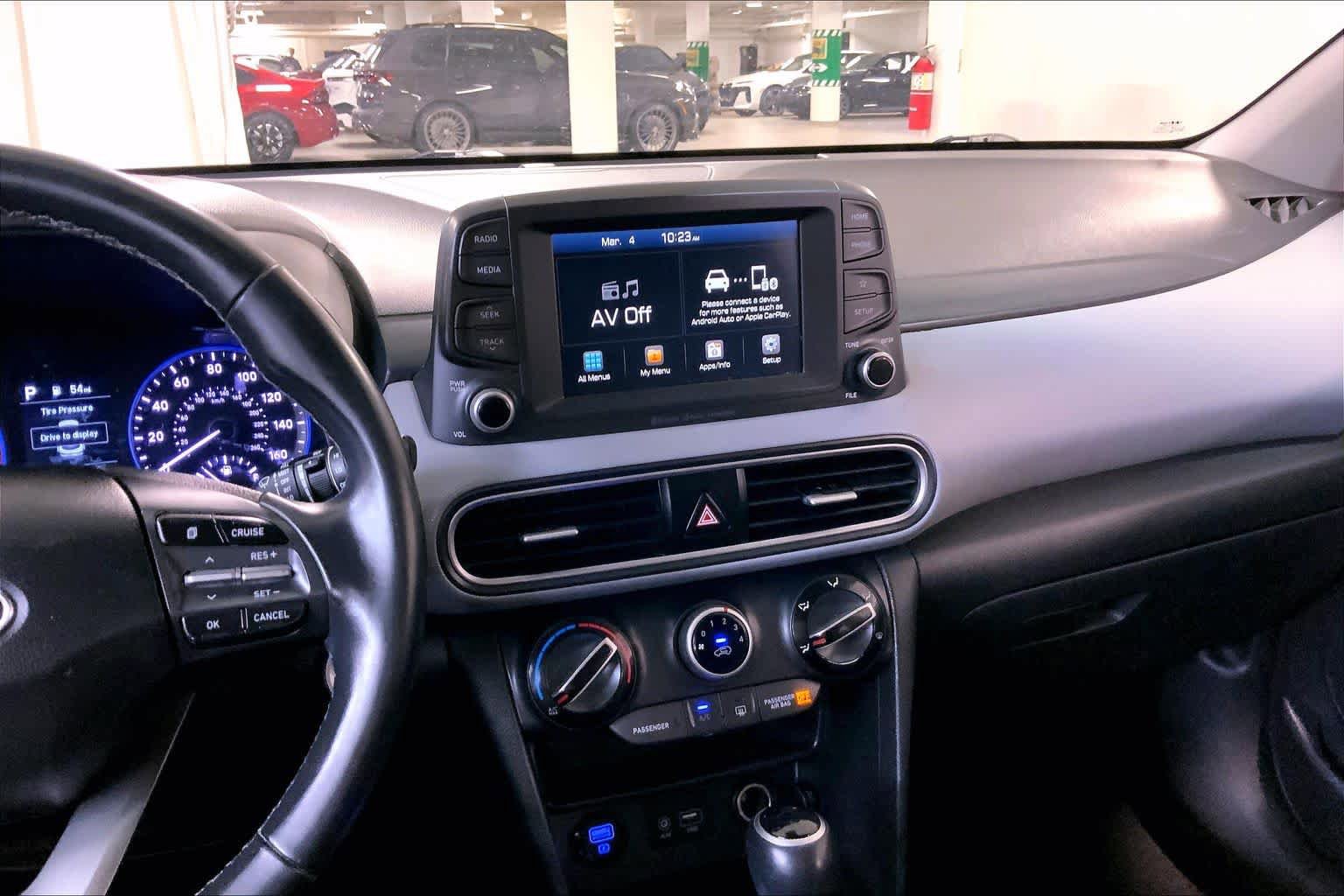 Used 2020 Hyundai Kona SEL image 6