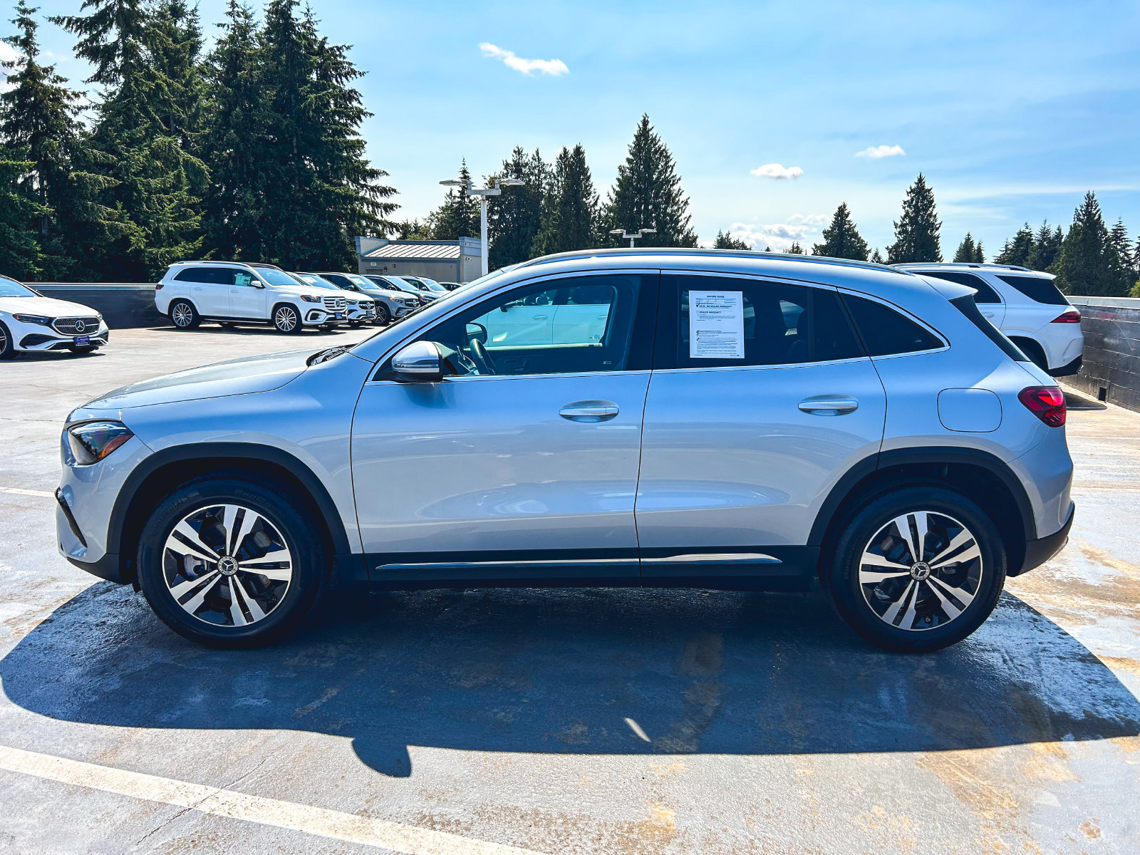 Used 2026 Mercedes-Benz GLA 250 4MATIC image 2