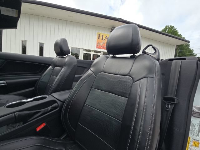 Used 2021 Ford Mustang GT Premium w/ Equipment Group 401A RWD image 19
