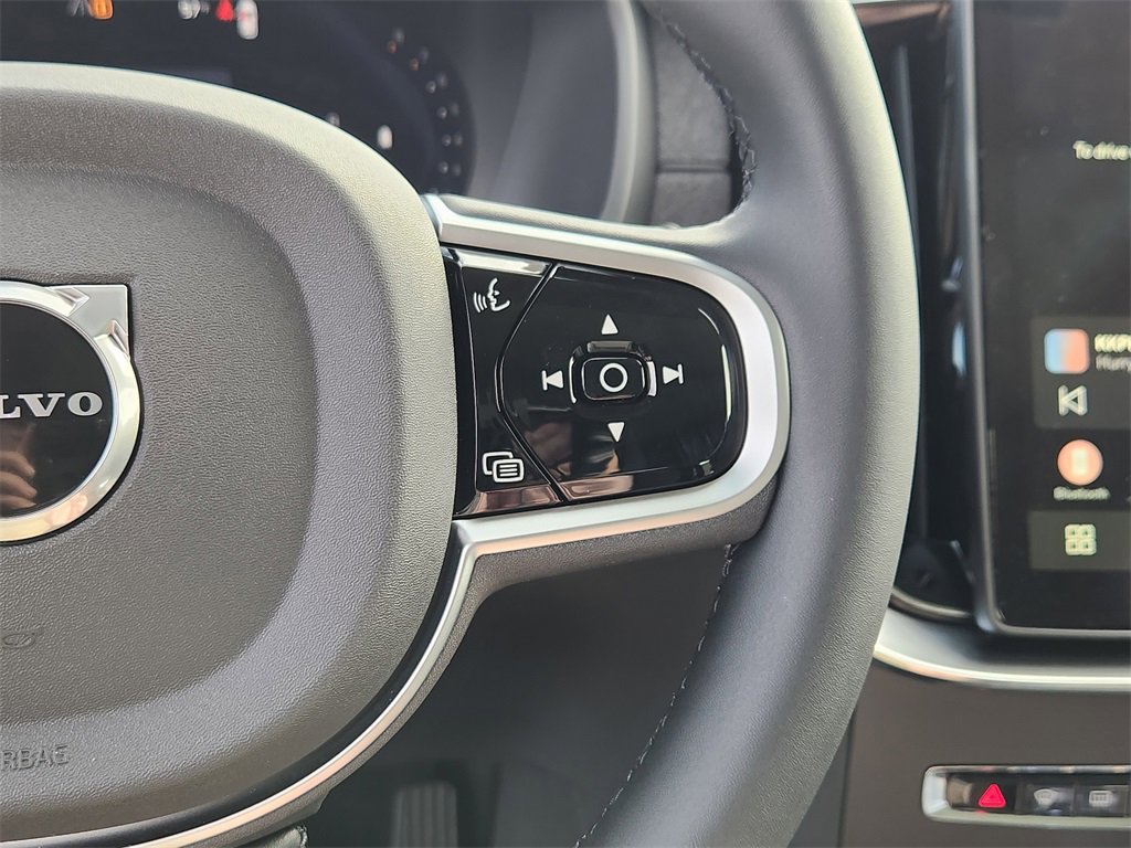 New 2026 Volvo XC90 B6 Ultra w/ Lounge Package image 10