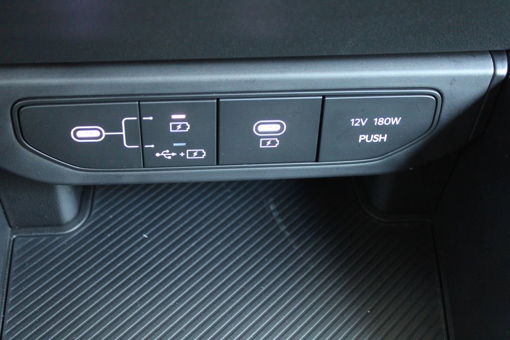 New 2025 Kia K4 LXS image 32