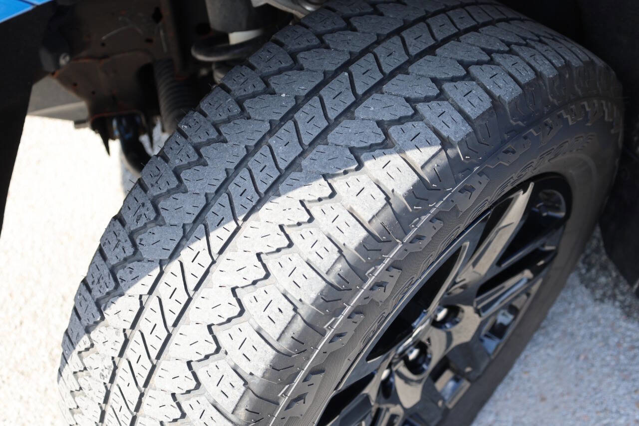 Used 2023 Chevrolet Silverado 1500 Custom Trail Boss image 25