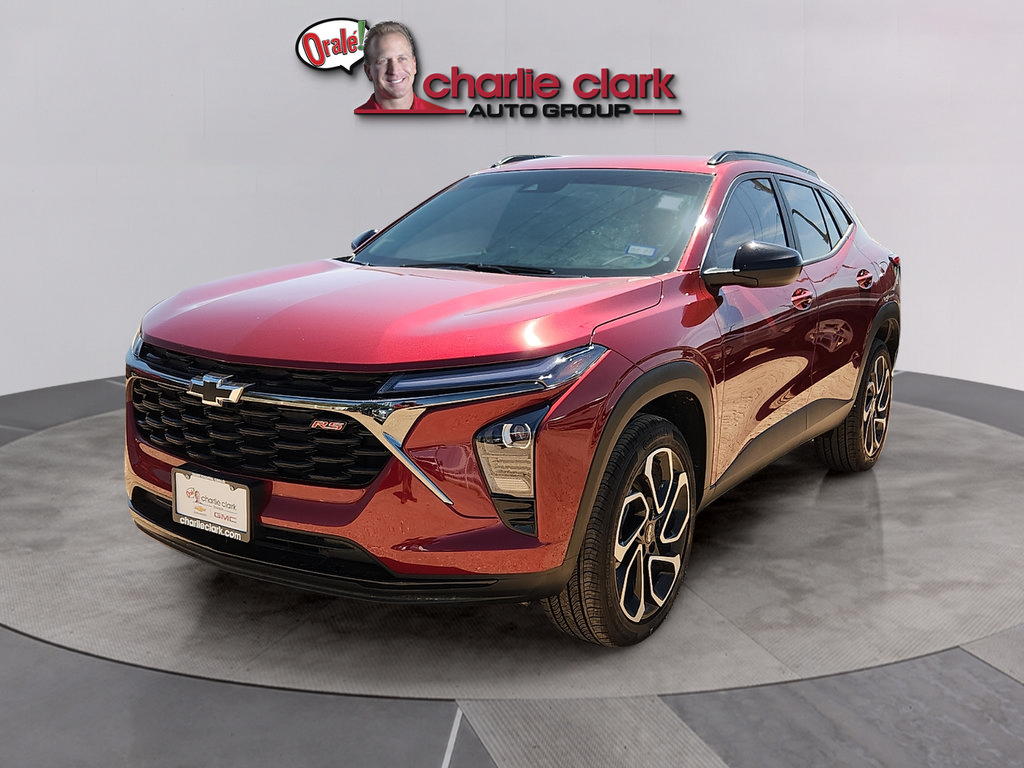 Used 2025 Chevrolet Trax RS w/ Driver Confidence Package FWD video 1