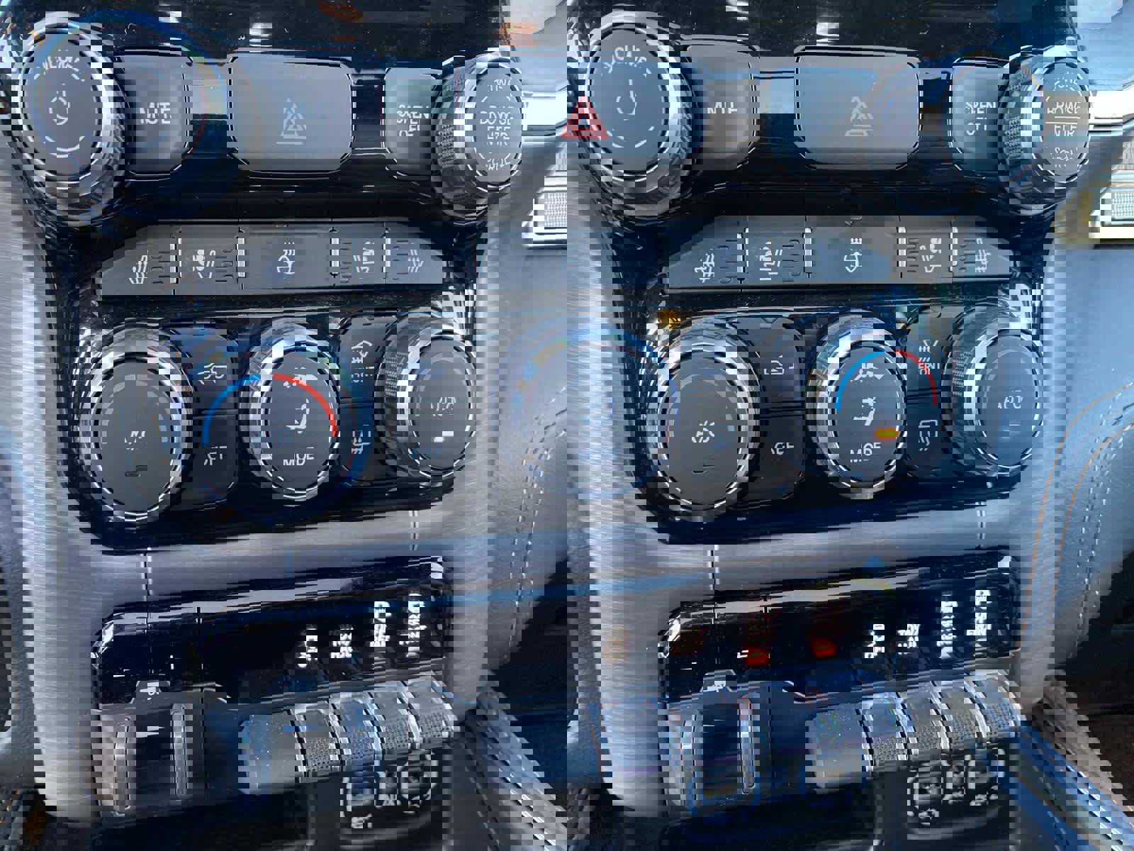 Used 2022 RAM 1500 Limited w/ Body Color Bumper Group image 19