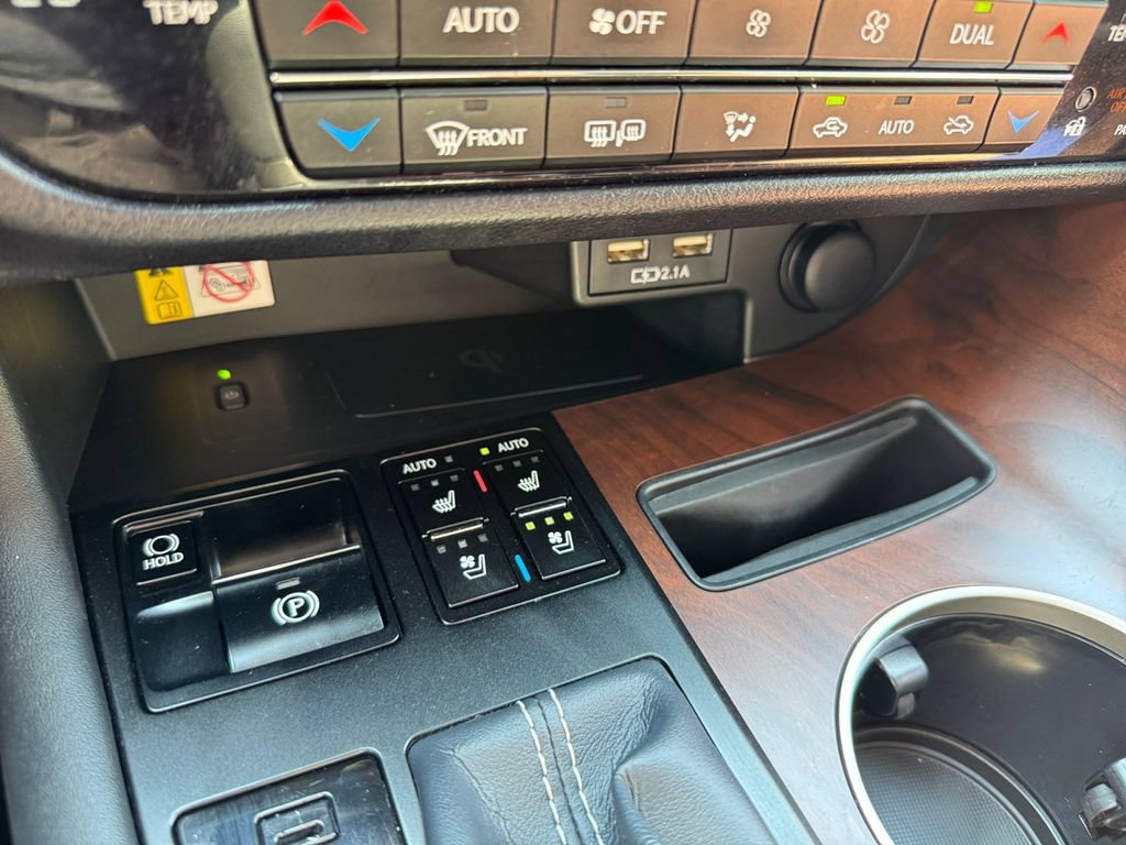 Used 2022 Lexus RX 350 AWD w/ Premium Package image 24
