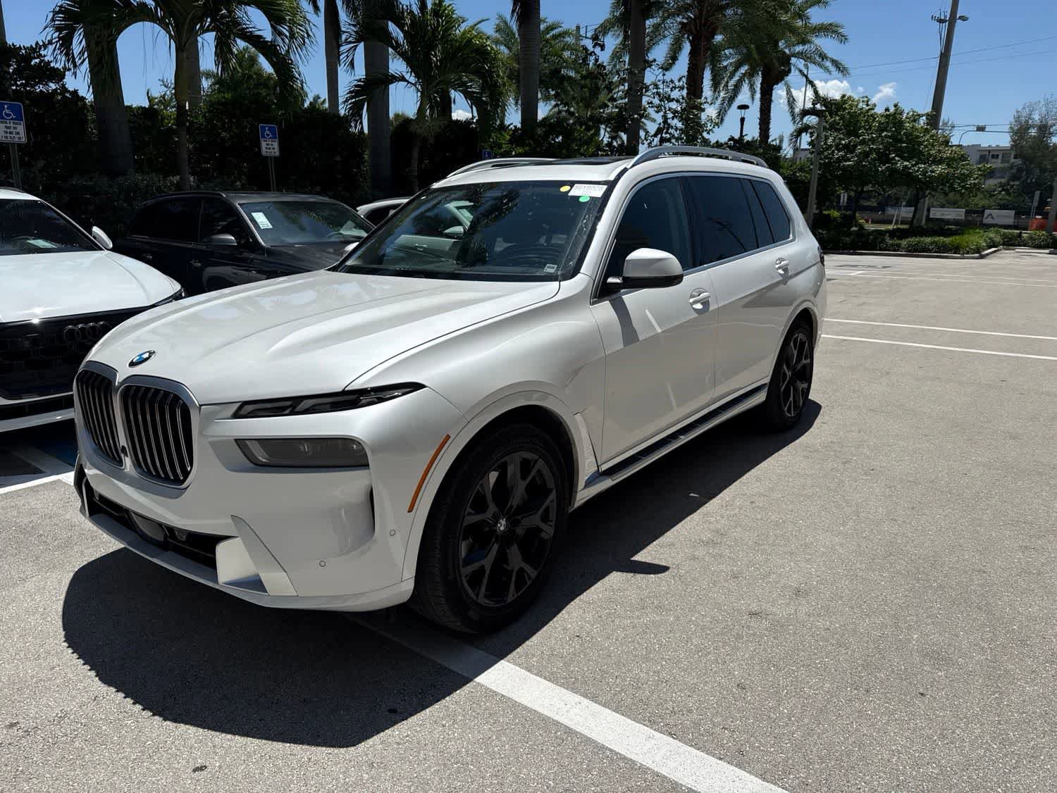 Used 2025 BMW X7 xDrive40i w/ Premium Package AWD/4WD video 1