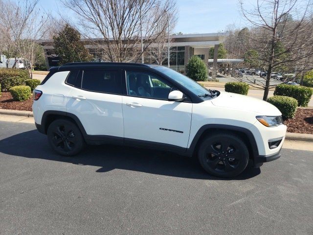 Used 2021 Jeep Compass Latitude image 4