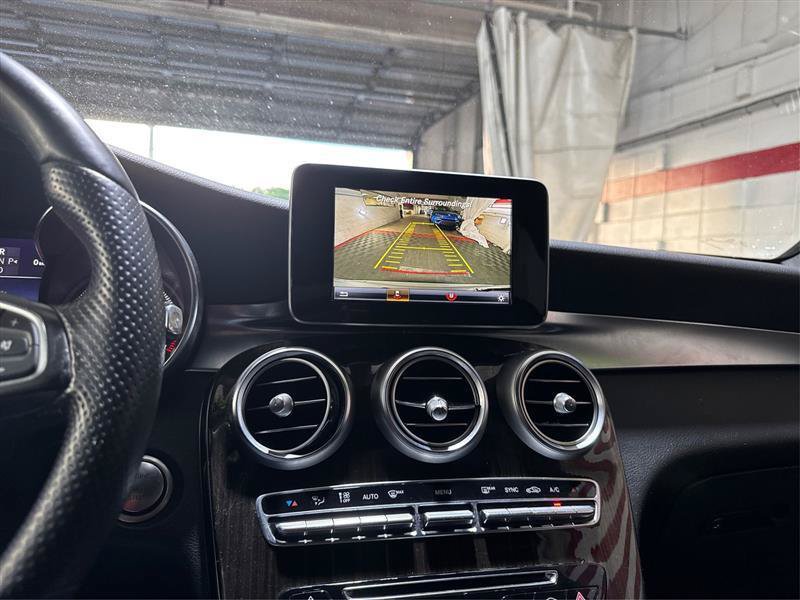 Used 2017 Mercedes-Benz GLC 300 4MATIC image 36