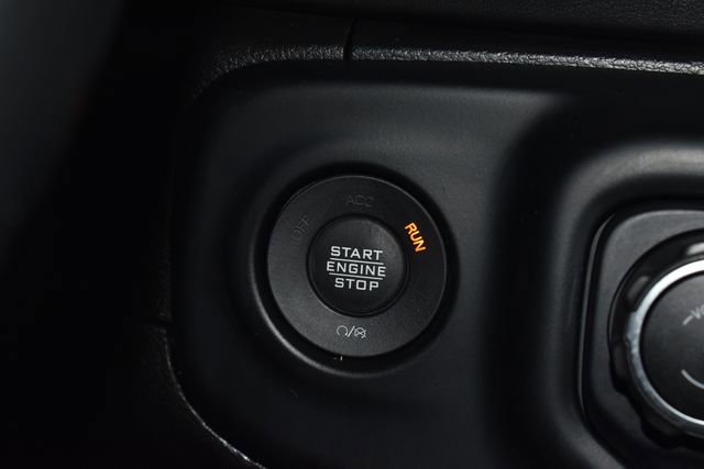 Used 2023 Jeep Wrangler Sahara w/ Cold Weather Group image 19