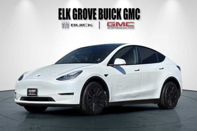 Used 2021 Tesla Model Y Long Range image 8