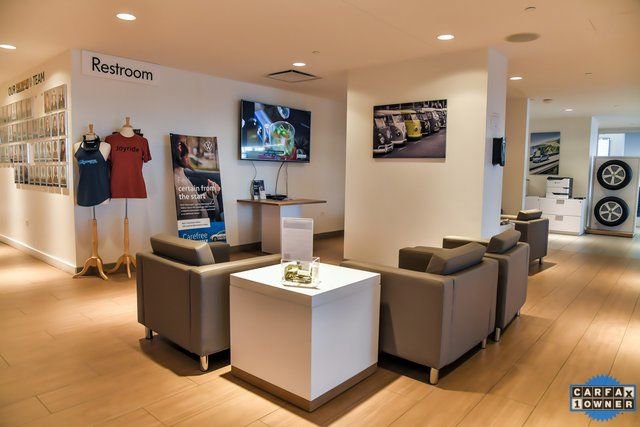 Used 2021 Ford Transit 150 Base image 25