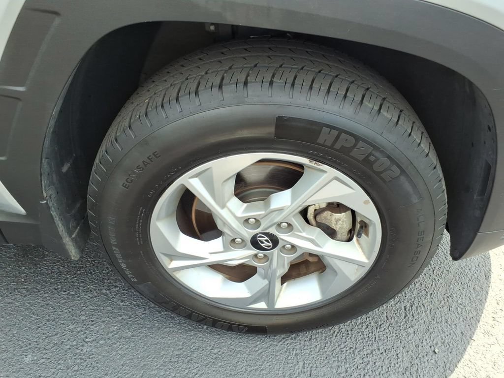 Used 2023 Hyundai Tucson SE AWD/4WD image 11
